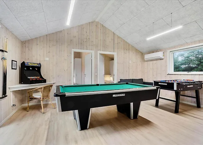 Holiday home 0200-romo-elmegardsvej-10